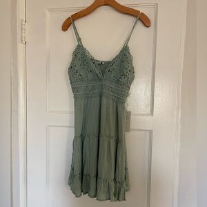 NWT Iris dress